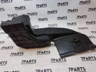 Воздухозаборник NISSAN CREW HK30 RB20E 2 ракурс