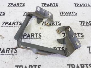 Крепление капота NISSAN BLUEBIRD SYLPHY QG10 QG18DE 654004M700,654014M700 2 ракурс