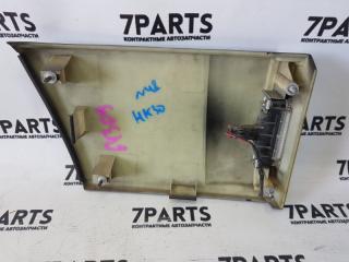 Накладка на багажник NISSAN CREW HK30 RB20E 7985299P00 5 ракурс