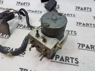 Блок abs MITSUBISHI DEBONAIR S26A 6G74 MR334531 2 ракурс