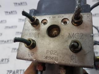 Блок abs MITSUBISHI DEBONAIR S26A 6G74 MR334531 4 ракурс