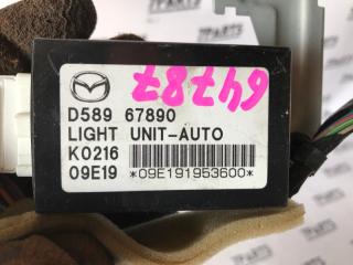 Блок управления MAZDA VERISA DC5W ZY D58967890 3 ракурс