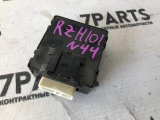 Блок управления климат-контролем TOYOTA HIACE RZH101 2RZE 077300-1051 2 ракурс