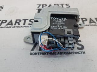 Блок управления дверьми левый задний TOYOTA ESTIMA ACR30 2AZFE 85975-28060 1 ракурс