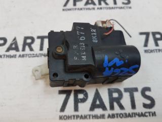 Сервопривод заслонок печки MITSUBISHI DEBONAIR S26A 6G74 MB813677 2 ракурс