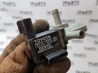 Вакуумный клапан TOYOTA WISH ZNE14 1ZZFE 90910-12257 2 ракурс