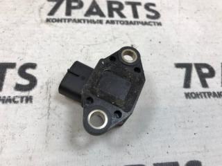 Датчик ускорения TOYOTA CROWN MAJESTA UZS186 3UZFE 89191-50020 2 ракурс