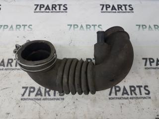 Патрубок воздушн.фильтра TOYOTA VITZ NCP15 2NZ ,17881-21010 2 ракурс