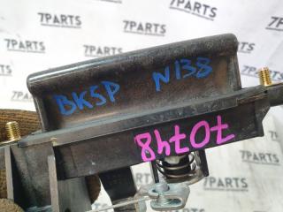 Ручка задней двери MAZDA AXELA BK5P ZYVE BP4K62410A 4 ракурс