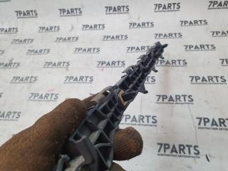 Крепление бампера правое заднее TOYOTA COROLLA FIELDER NZE141 1NZFE 52575-13060 3 ракурс