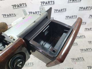 Пепельница NISSAN CEFIRO A33 VQ20DE 3 ракурс