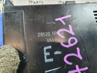 Блок управления климат-контролем NISSAN CEDRIC PY32 VG30E 285201P602 3 ракурс