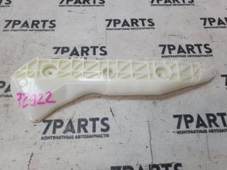 Крепление бампера правое заднее TOYOTA RACTIS NCP100 52575-52130 1 ракурс