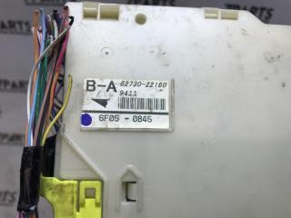 Блок предохранителей TOYOTA MARK X GRX120 4GRFSE 82730-22160 3 ракурс