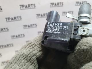 Вакуумный клапан TOYOTA ISIS ZNM10 1ZZFE 90910-12257 3 ракурс