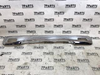 Накладка 5-й двери SUZUKI SPACIA MK53S 83941-79R0 2 ракурс
