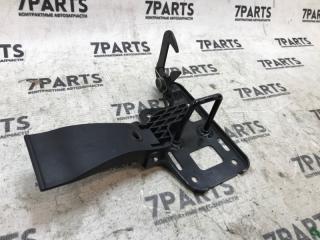 Запчасть Замок капота  AUDI A4 8T0823480 Контрактный Год: 2011    .