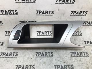 Запчасть Консоль магнитофона  AUDI A4 8K2857185 Контрактный Год: 2011    .