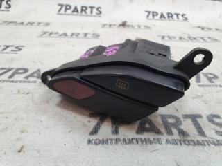 Кнопка аварийной сигнализации TOYOTA COROLLA LEVIN AE91 5AFE 84790-12200 1 ракурс