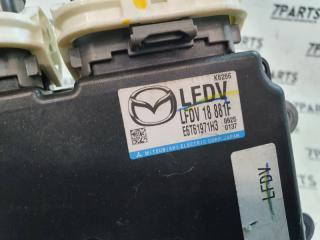 Блок efi MAZDA PREMACY CWEFW LF LFDV18881F 3 ракурс