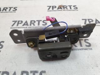Замок 5-й двери NISSAN STAGEA PM35 VQ35DE 90330AQ001 2 ракурс