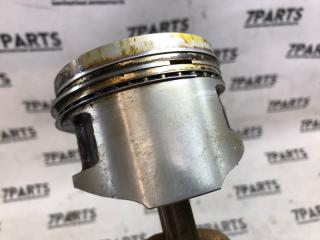 Поршень с шатуном TOYOTA COROLLA LEVIN AE91 5AFE 5 ракурс Поршень с шатуном TOYOTA COROLLA LEVIN AE91 5AFE 5 ракурс