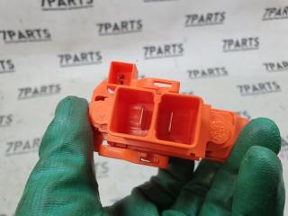 Предохранитель TOYOTA PRIUS NHW20 1NZFXE G3834-47030 3 ракурс