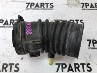 Патрубок воздушн.фильтра MAZDA ATENZA GG3S L3 L81313221 2 ракурс
