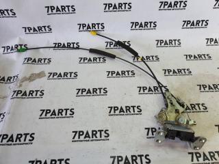 Запчасть замок двери задний правый TOYOTA VOXY 2007