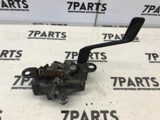 Замок капота TOYOTA RACTIS SCP100 2 ракурс