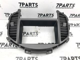 Консоль магнитофона NISSAN LAFESTA B30 MR20DE 68261EN000 1 ракурс