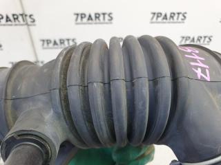 Патрубок воздушн.фильтра TOYOTA SPADE NCP141 1NZ-FE 17881-21140 3 ракурс