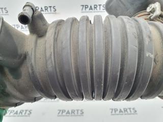 Патрубок воздушн.фильтра MITSUBISHI MIRAGE DINGO CQ2A 4G15 MR431993 3 ракурс
