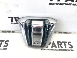 Эмблема TOYOTA ISIS