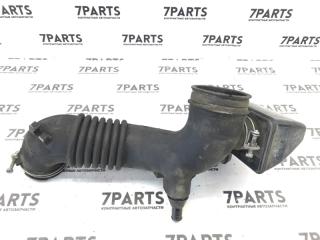 Патрубок воздушн.фильтра TOYOTA ISIS ANM10 1AZFSE 17881-28060 2 ракурс