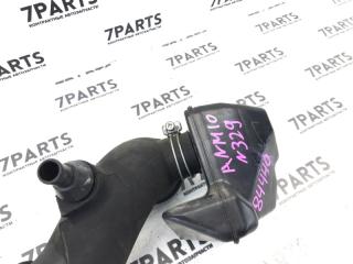 Патрубок воздушн.фильтра TOYOTA ISIS ANM10 1AZFSE 17881-28060 4 ракурс