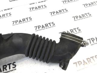 Патрубок воздушн.фильтра TOYOTA ISIS ANM10 1AZFSE 17881-28060 5 ракурс