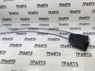 Замок двери правый задний TOYOTA PASSO SETTE M502E 3SZVE 69050-B1030 2 ракурс