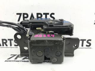 Замок 5-й двери TOYOTA ALTEZZA GXE10 1GFE 69350-53010 2 ракурс