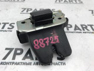 Замок багажника NISSAN FUGA PY50 VQ35DE 84631EG000 3 ракурс