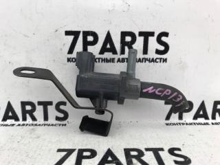 Вакуумный клапан TOYOTA VITZ NCP131 1NZFE 90910-12273 2 ракурс