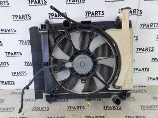 Радиатор двс TOYOTA SPADE NCP141 1NZ-FE 3 ракурс