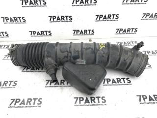 Патрубок воздушн.фильтра TOYOTA CROWN GRS182 3GR 17881-31170 1 ракурс Патрубок воздушн.фильтра TOYOTA CROWN GRS182 3GR 17881-31170 1 ракурс