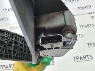 Педаль подачи топлива NISSAN SKYLINE PV36 VQ35HR 18002JK60C 3 ракурс Педаль подачи топлива NISSAN SKYLINE PV36 VQ35HR 18002JK60C 3 ракурс
