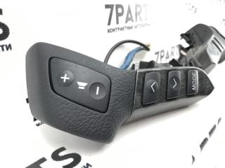 Кнопки на руль TOYOTA CROWN GRS182 3GRFSE 4 ракурс Кнопки на руль TOYOTA CROWN GRS182 3GRFSE 4 ракурс