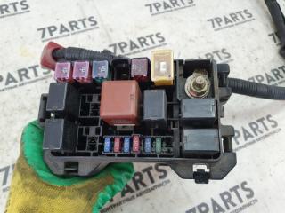 Блок предохранителей DAIHATSU STORIA M101S K3VE 82661-97218 5 ракурс