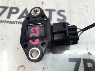 Датчик ускорения TOYOTA CROWN MAJESTA UZS186 3UZFE 89191-50020 2 ракурс