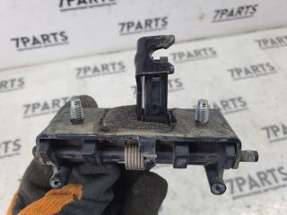 Ручка задней двери HONDA STEPWGN RG3 K24A 4 ракурс