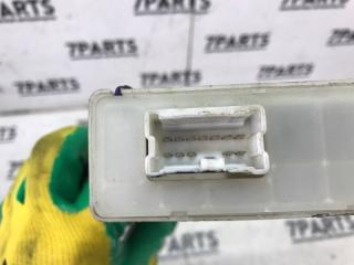 Блок управления дверьми NISSAN LAUREL GC35 RB25DET 285955L300 3 ракурс