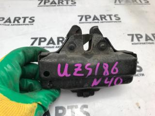 Замок капота TOYOTA CROWN MAJESTA UZS186 3UZFE 53510-30310,53630-30300 2 ракурс